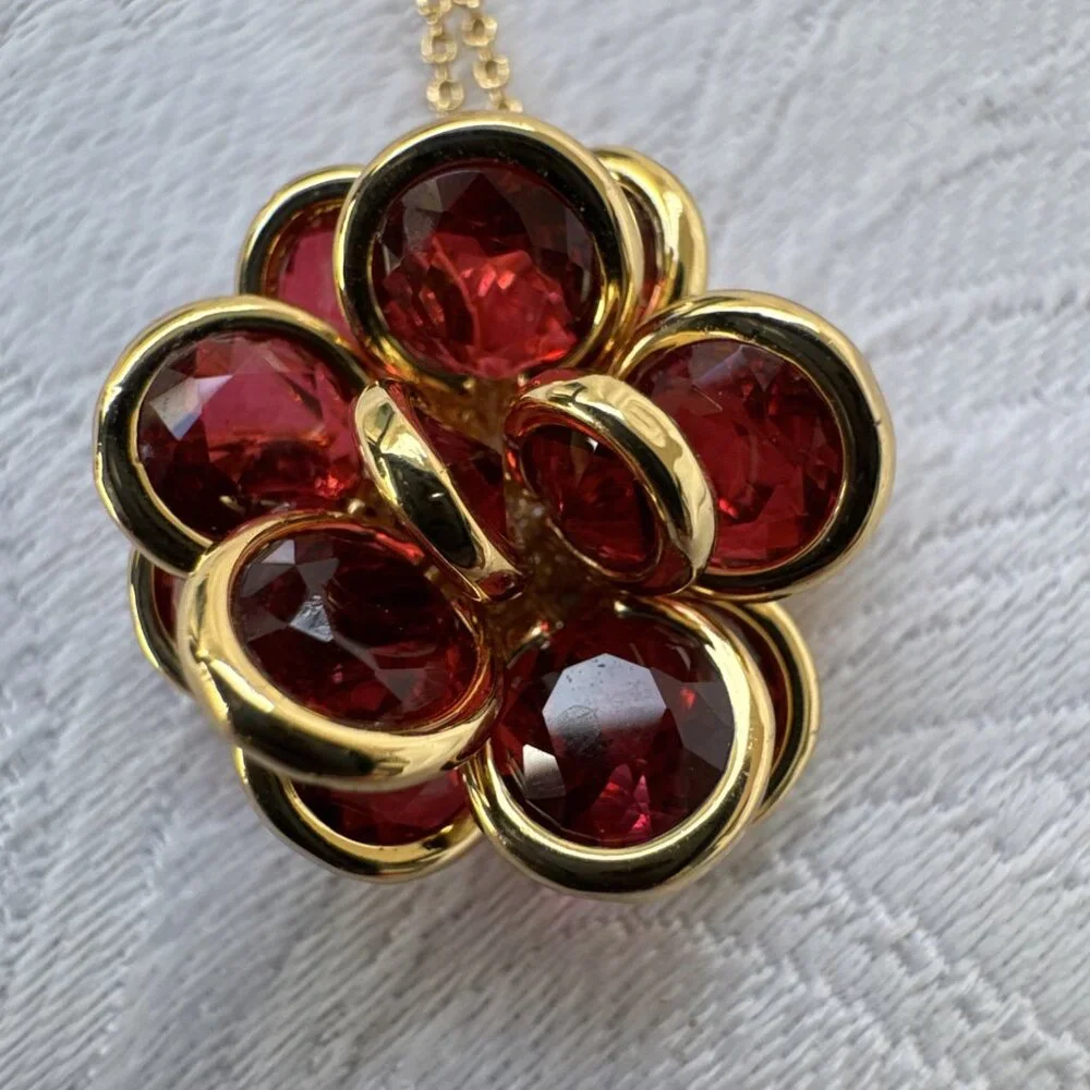 Kate Spade Gold Tone Crystal Ruby Flower Pendant Necklace Fashion Trendy NEW